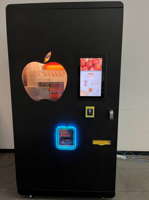 negozi dell'indumento di Apple Juice Vending Machine For Hotels della frutta di 220V 400W