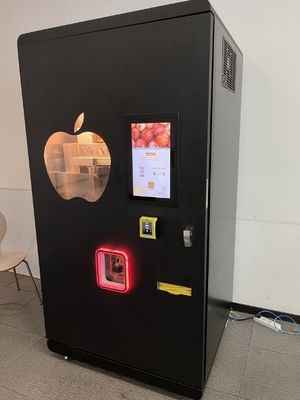negozi dell'indumento di Apple Juice Vending Machine For Hotels della frutta di 220V 400W