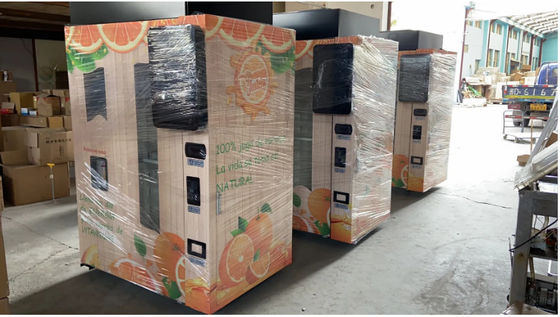 distributore automatico fresco del succo d'arancia che cerca distributore commerciale da universalmente