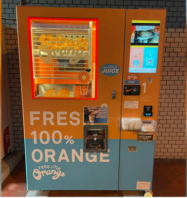 Frutta automatica Juice Vending Machine arancio fresco 1000W per il deposito del supermercato